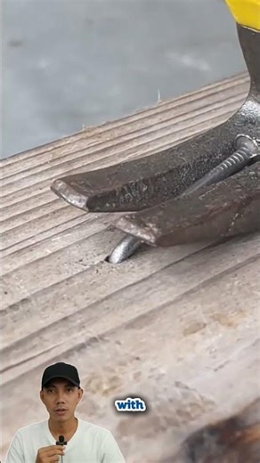 You’ve Been Removing Nails Wrong This Whole Time! Here’s the Right Way to Do It. #lifehacks #diy