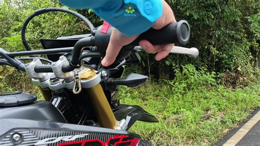 PT.PLN PUSMANPRO - PST Jaringan Sumsel1 on Instagram: "Simulasi damkar bukan hanya tentang latihan, tetapi tentang meningkatkan kesigapan dan kewaspadaan seluruh karyawan ataupun petugas yang berada di area kerja terhadap ancaman bahaya kebakaran. "Padamkan Potensi Bahaya Sebelum Api Memadamkan Harapan" #BulanK3Nasional2026 #PLNSiagaKebakaran #SimulasiDamkarPLN #SafetyFirstPLN"