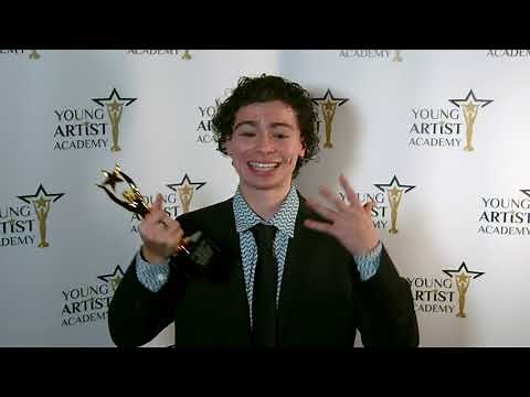 RAPHAEL ALEJANDRO - Interview