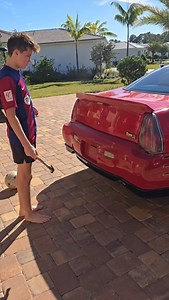 Whats the reason he would Smash the tail light? | Flying Wheels