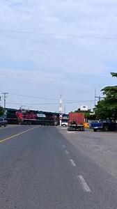 116K views · 2K reactions | El tren de carga entrando a Cardel  | Cardel al Día | Facebook