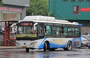 【美女一手自用】嗷嗷跑山，车况极其忧质的天然气剑猫！长株潭CZT102路宇通ZK6932HNGAA（玉柴210马力发动机，二踏钢板，2014年制造）运行实录_哔哩哔哩_bilibili