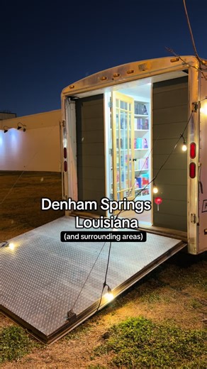 @ChapterTwentyLLC It was so nice to meet y’all! Literally the sweetest ladies! Yall give them a follow and definitely check them out! #indiebookstore #louisiana #denhamsprings #batonrouge