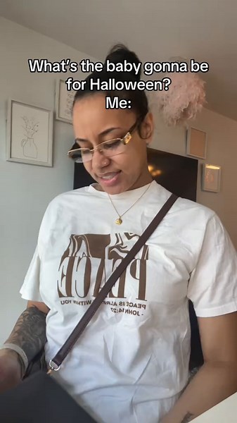 Creative Pregnancy Halloween Costume Ideas