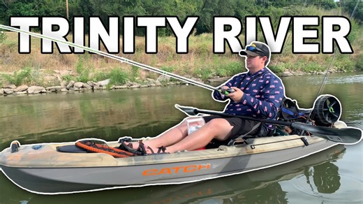 Kayak Bass Fishing the Trinity River in Fort Worth, Texas! (Summer Bass Fishing)