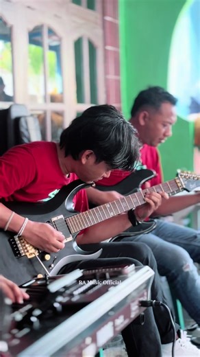 Sikat - Modern Bass Collaboration