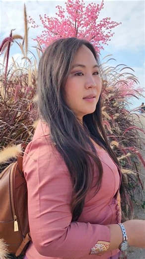 2.4K views · 78 reactions | The Best Sad Story Ever by May Vang Niam Ntsuab Teev Yaj. "Wb Lub Kua Muag" Full Version On Hmong Story YouTube Channel if You Like it Please Share it. Thank You. | Saib Lom Zem | Facebook