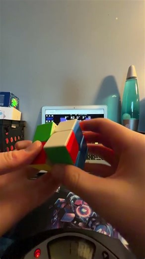 Slow-mo 2x2 solve! (Sub 4 fail)