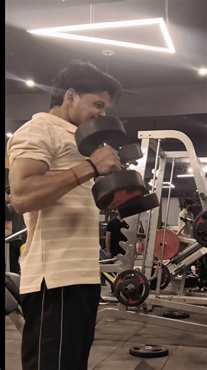 hamer curls exercise for biceps