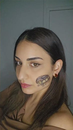 Turned My Face into a Donut 🍩 | Creative Face Art #makeup #face art ‪@glyglow‬