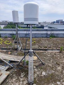 [Hot Item] Tdoa Aoa Drone Detector with Drone Intrusion Alarm Identification Direction-Finding and Networking Location Capabilities