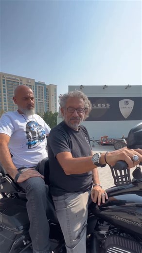 Timeless Motorcycle Garage on Instagram‎: "تايمليس ريفيرس الحل الامثل والاسهل للرجوع للخلف بدراجات ترحال الهارلي @timelessmotorcyclegarage #mydubai #motorcycle #biker #harleydavidson #bikerlife #timelessreverse @eaglekingreverse"‎