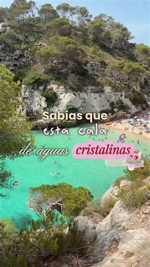 Te enseño una de mis playas favoritas de 📍Menorca🐚💖 Se llama Cala Macarelleta y es preciosaaa🐳❤️ Calas Menorca Mejores Playas menorca Payas Menorca #Menorca #calasmenorca #calamacarelleta #Playasmenorca