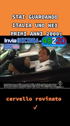 VOLEVO SOLO VEDERE I CARTONI PERCHEEEE, CHE BEI TEMPI PERÒ #perte #fyp #italia #2000 #spot #pubblicità #madeinitaly #materazzihafattogol #virgola #topolona #infanzia #childhood #italiauno