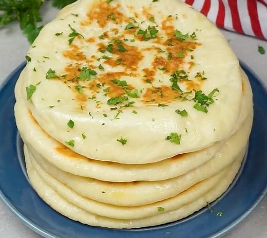 Turkish milk bread in a pan: the soft and tasty spiced bread!