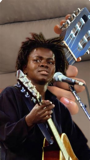 172K views · 2.2K reactions | Guitar lesson - Version Tracy Chapman on guitar #fblifestyle | Acoustic violão solo | Facebook