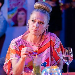 EastEnders Soap Scoop! Frankie arouses Mick's suspicions