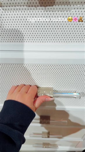 night time routine #nighttimeroutine #aspiringcontentcreator #getreadywithmeforbed #imtired #pinkbows