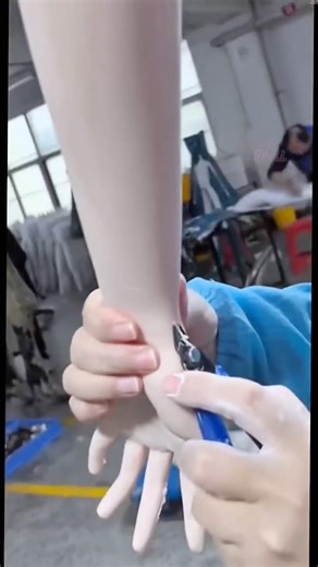 Piecing together a full workday from the small steps