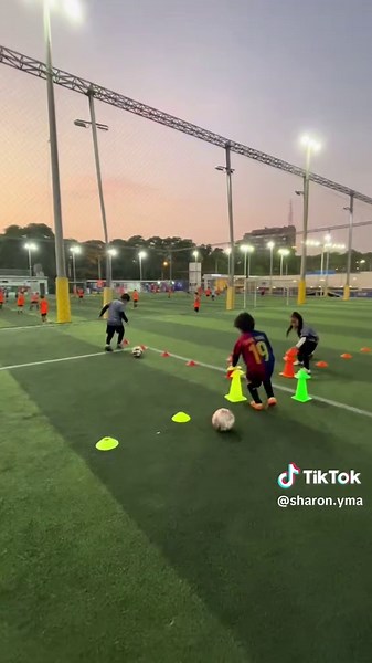 Juego Lúdico de Fútbol Divertido para Niños
