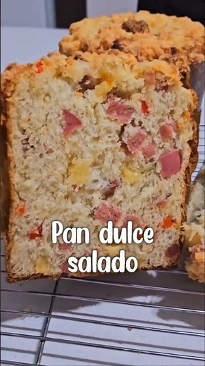 Easy and Fluffy Sweet and Savory Bread 🍞🎄 The Most Delicious Recipe!