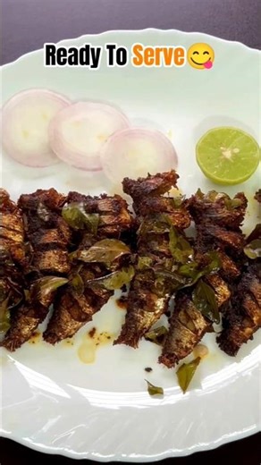 കേരള സ്പെഷ്യൽ മത്തി ഫ്രൈ | Kerala Mathi Fry | Spicy Sardine Fry Recipe #shorts #mathifry #fishfry