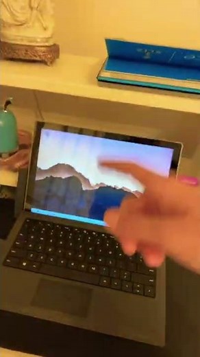 Why I had to install Linux on my Microsoft surface #pc #laptop #techtok #tech