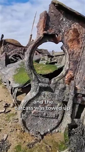 The remains of a WWI U-boat! | Si-finds Thames Mudlark