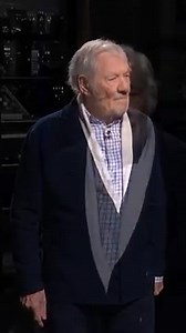 Sir lan Mckellen delivers a 400 year old Shakespeare monologue. Racism, hatred and the unjust treatment of those who truly need our help should never be ignored, in any age. #Shakespeare #sirianmckellen #powerful #williamshakespeare #immigrantswelcome | Eat the Rich