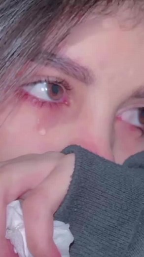 kainaat official (@kainaat.official4)’s videos with original sound - Urdu Poetry