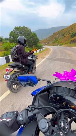 Yamaha R15 V3 Mountain Ride | Rider Life Vlogs (यामाहा R15 V3 माउंटेन राइड | राइडर लाइफ़ व्लॉग्स)
