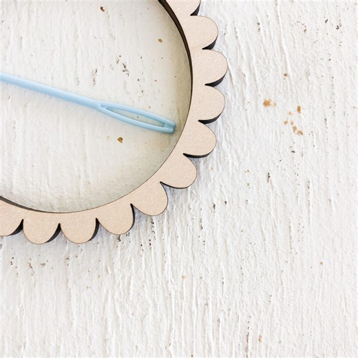 Circular Loom Weaving Kit: String Art Circle Knitting Crafts | Beginner Yarn Craft Kits Kids & Adults | Scallop Rounds 3" With YARN - Etsy