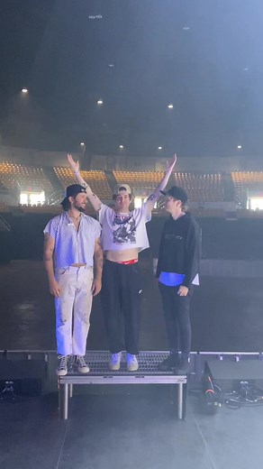 tour's been wild 🖤 see u soon nashville