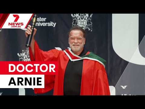 Arnold Schwarzenegger receives honorary doctorate in Belfast | 7NEWS