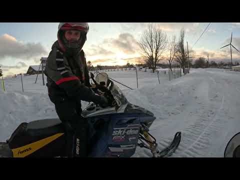 Tug hill - FLAT ROCK INN. Riding in first snow of season. smooth trails #snowmobile #polaris