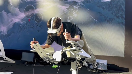 ICAROS 结合高度逼真的 VR 虚拟空间，可精准定制专属训练路径，通过趣味化多感官交互训练，打破传统局限，提升神经可塑性，高效个性化康复方案。