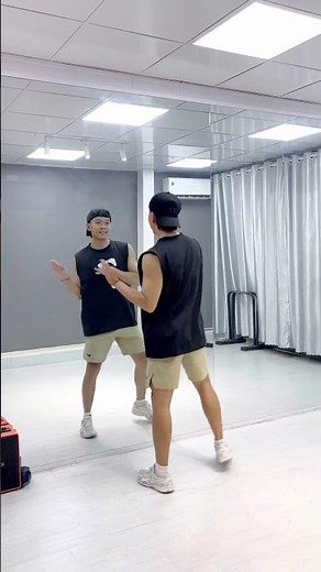 Easy Dance Fitness with an Le