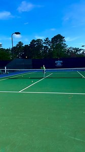 The Forehand Approach Shot In this video, you’ll see Holger Rune executing a textbook forehand approach. Notice how he contacts the ball above net level and drives through it with precision, generating incredible power and control. A common mistake among beginners and juniors is letting the ball drop too low, hitting it upwards, and losing control. Remember, the distance to the other side of the court is shorter during approach shots, so timing and positioning are crucial to avoid errors. The dr