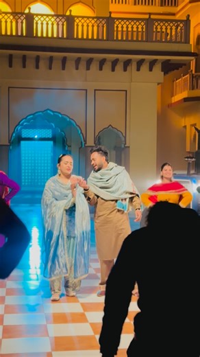 ਲਾਲਕਾ ਲਿਖਾਰੀ on Instagram: "Jija sali 🤭😂 @lalka_likhari @sruishty.mann @arunlalka7861 @urbanplay_music"