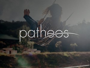 Jim Caviezel Jumps Over A Table To Greet A Young Fan At Comic-Con