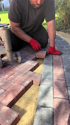 Efficient Invoicing Solutions with Invoice Fly