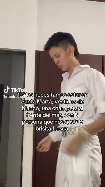 Pero como no me gusta nadie entonces ajá #santamarta #tododeblanco #playa #videosparacompartir #buenavida