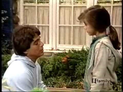 Alyssa Milano "Who's The Boss?" Clip - Charmed WWC