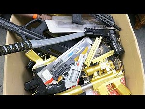 Mystery Toy Weapons Box! Golden Pistols, Revolvers, Samurai Sword & Tactical Rifles