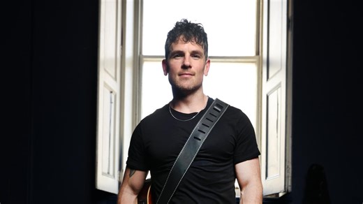 Michael Paynter to play John Farnham in new musical Whispering Jack