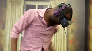 Veja como foi a experiência VR de #Annabelle2, que rolou no Cinemark Brasil do Internacional Shopping Guarulhos. 💀 O filme continua em cartaz e você pode garantir seu ingresso aqui: http://ingressosannabelle2.com.br | Warner Bros. Pictures