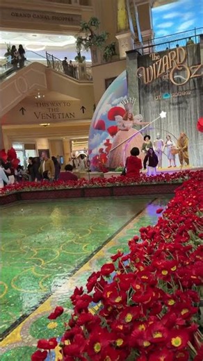 Luxury casino vibe#citytour #4kwalk #walkingtour #walkingtour4k #citywalk #lasvegas #4k #casinos