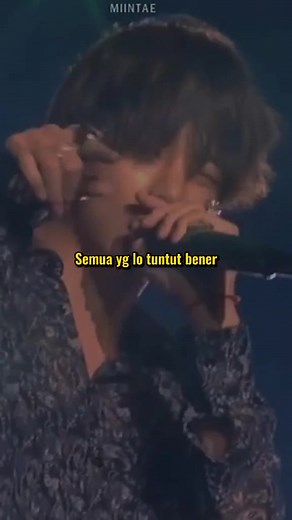 🙂 #ddaeng #bts #ddaengbts #vrap #kimtaehyung #btslive #kimtaehyung_v #raplinebts #jhope #rm #suga #jungkook #jimin #jin