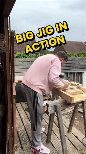 Flattening a big slab of oak on the monster jig today. Outside the workshop, we won’t all fit inside at the moment…#woodworker #workshop #routersled #handmade #oak