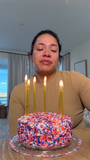 Ana Alonso on Instagram: "2025 was the year that my life was forever changed and I would not have been here without your love and support ❤️‍🩹 @dr.subbio thank you for everything you did for me and for you guys that brought me to him and got me through the toughest times. I am so grateful for this community helping me bring love, motivation, encouragement, positivity to this world 💕 I wish you the very best in this 2026 and can’t wait to keep meeting you all out there, it is my favorite part o